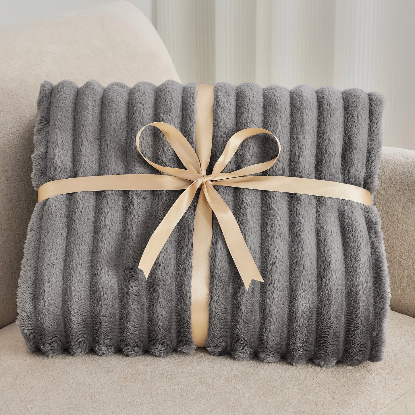 The Original Fluffi Blanket (B1G1)