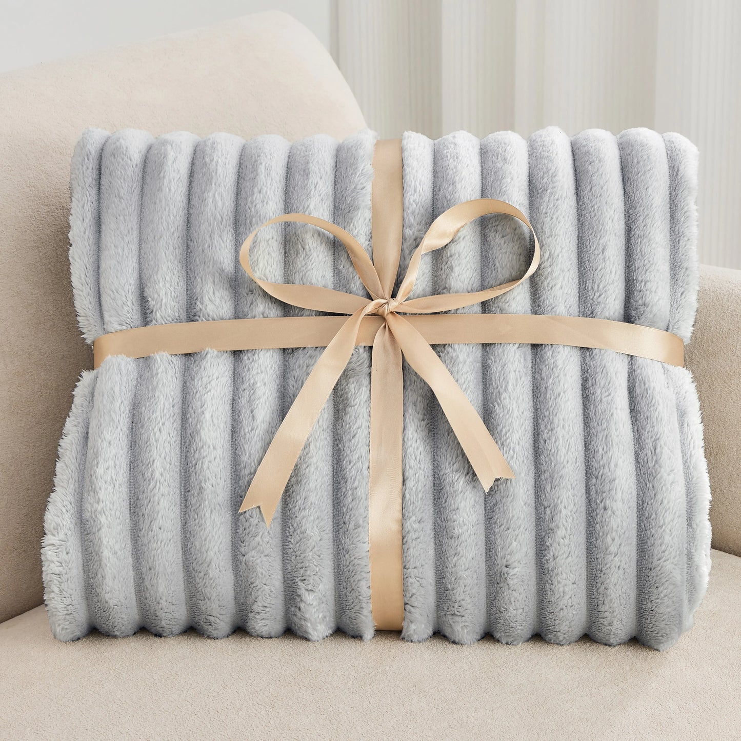 The Original Fluffi Blanket (B1G1)