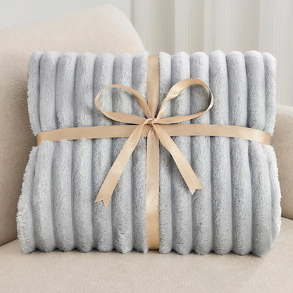 The Original Fluffi Blanket (B1G1)