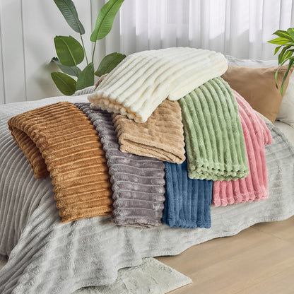The Original Fluffi Blanket (B1G1)