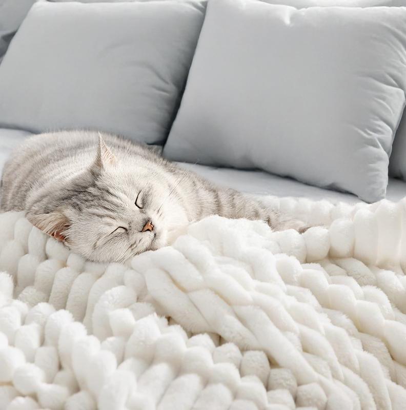 The Original Fluffi Blanket